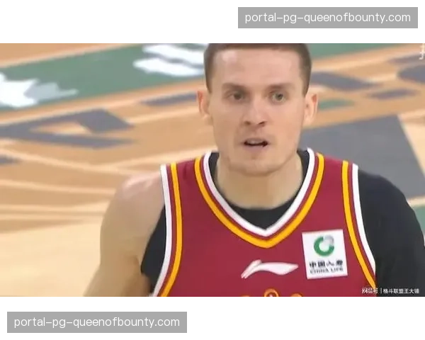 山西外援盖伊末节独取18分，全场26分助球队晋级四强